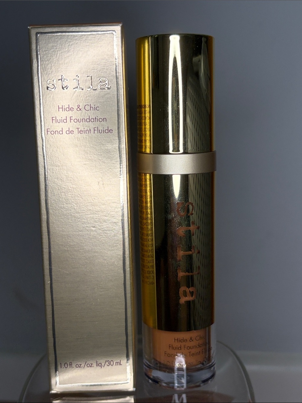 Stila Hide & Chic Fluid Foundation — shade tan/deep 4